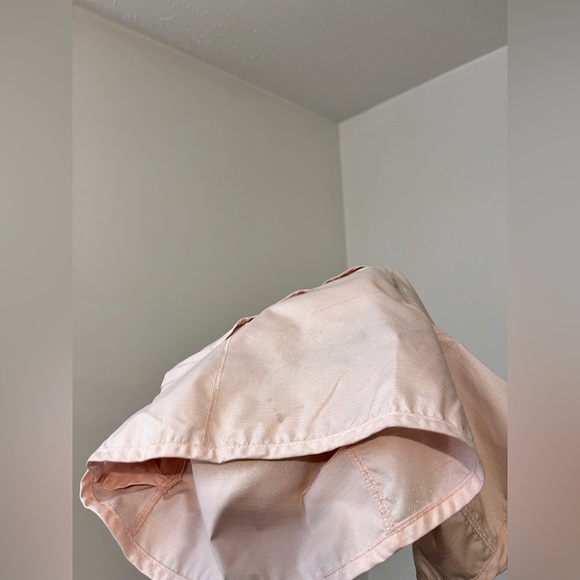 Lululemon sparkly pink Turbo run Shorts. Size 4 - Picture 6 of 6